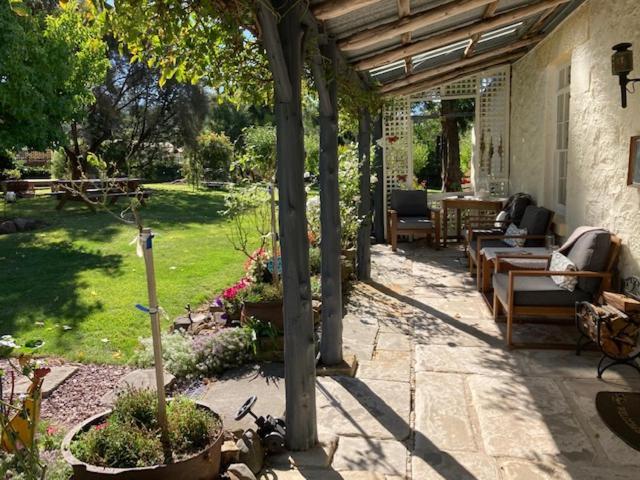 Orford'S Sanda House B&B Екстериор снимка
